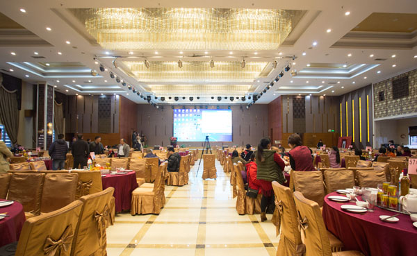 廣州金筷子餐飲公司2017年會(huì )暨迎春晚會(huì )